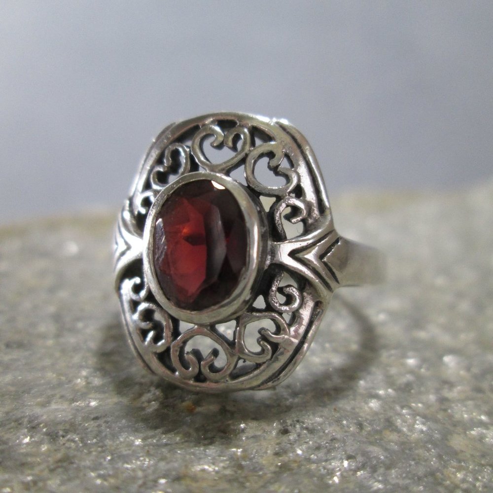 Artisan Oval Cut Garnet Ring, Sterling Silver Sz 8 - Picture 5 of 9